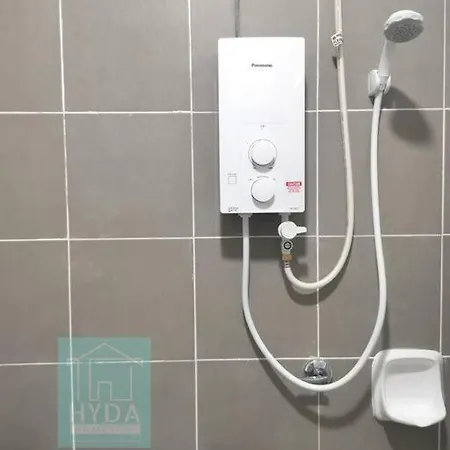 Hyda Homestay Melaka, Durian Tunggal Kampong Tengah  Exterior photo