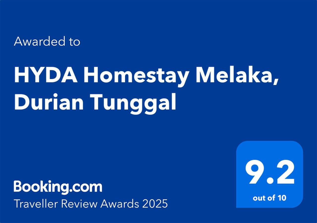 Hyda Melaka, Durian Tunggal *